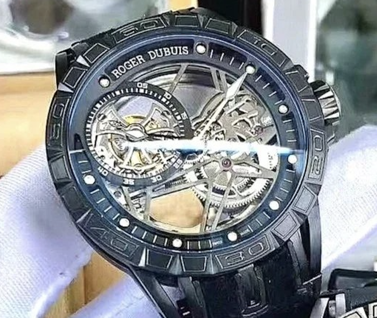 120 Roger dubuis watch